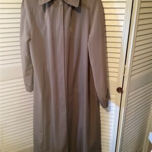 Fleet Street vintage ladies beige trench coat size 14